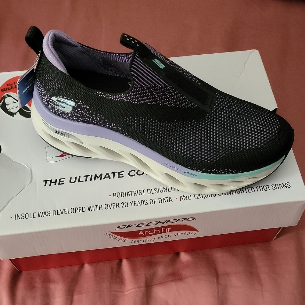 Women's Skechers, Arch Fit Glide-Step Sneaker